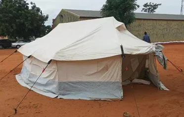 Jinsi ya Kuchagua Hema la Kutegemewa la Msaada wa Maafa kwa Makazi ya Dharura ya Kaya? - Tangshan Pengcheng Nje Inatoa Masuluhisho Yanayotumika